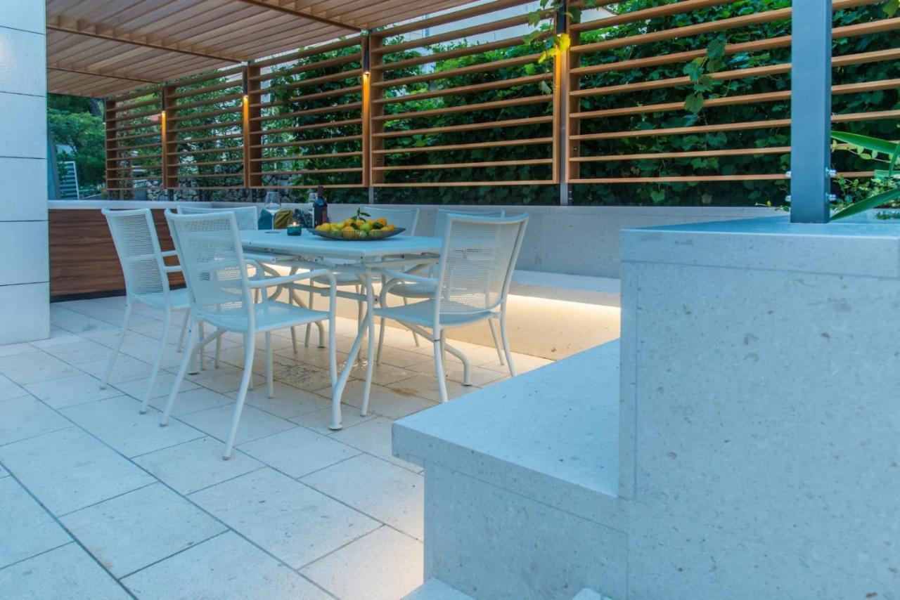 Apartments Villa Medic Brela Luaran gambar