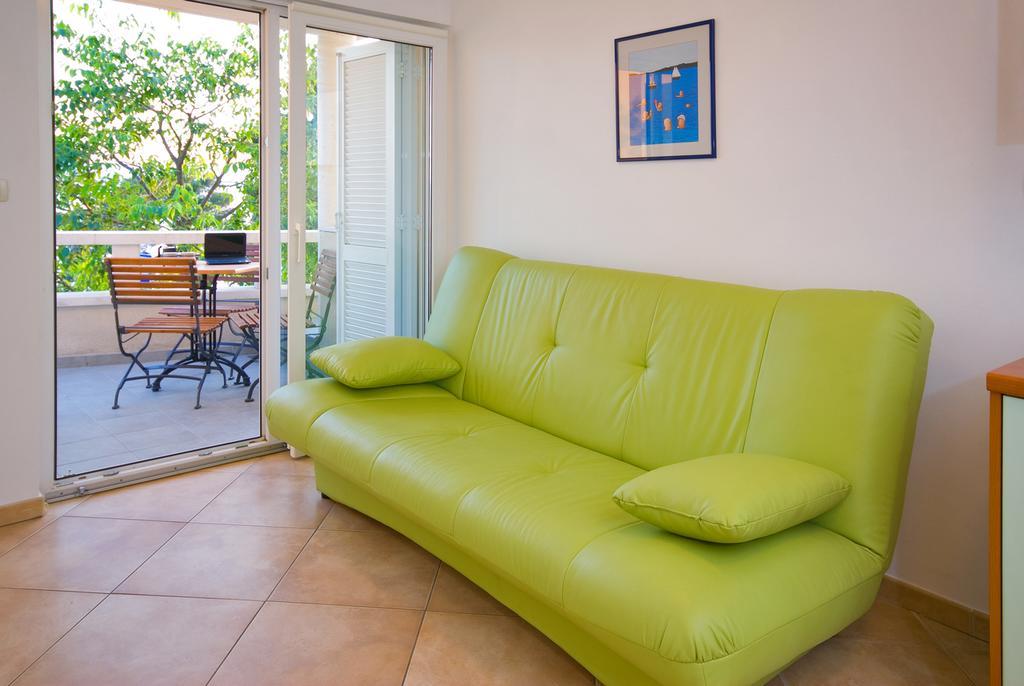 Apartments Villa Medic Brela Luaran gambar